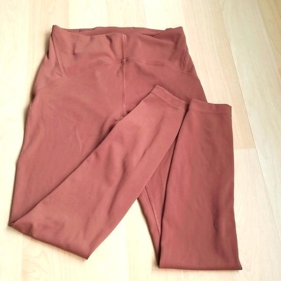 Lululemon leggings - Picture 1 of 3